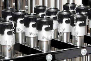 Standardisierter Materialverteiler mit TWIST-Kupplungssystem