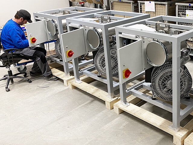 Mitarbeiter E-Werkstatt Mitarbeiter E-Werkstatt