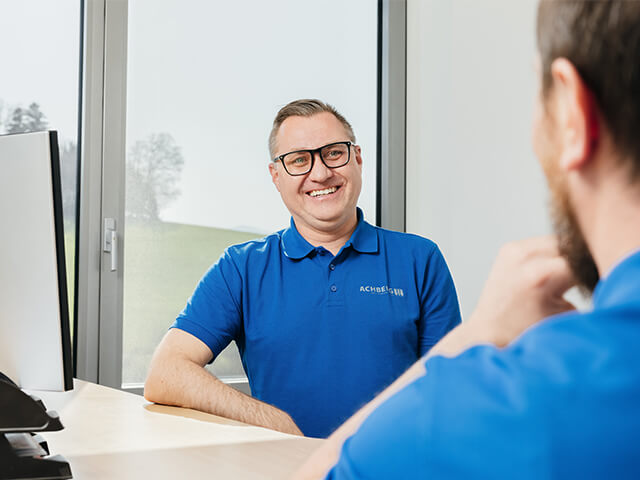 Mitarbeiter im Gespräch Mitarbeiter im Gespräch